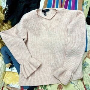 Vero Moda Pink V-Neck Sweater with Long Sleeves